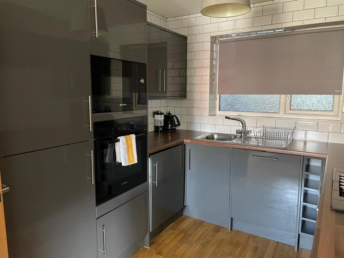 Central Hull Spacious Apartment H3 Kingston upon Hull ภายนอก รูปภาพ