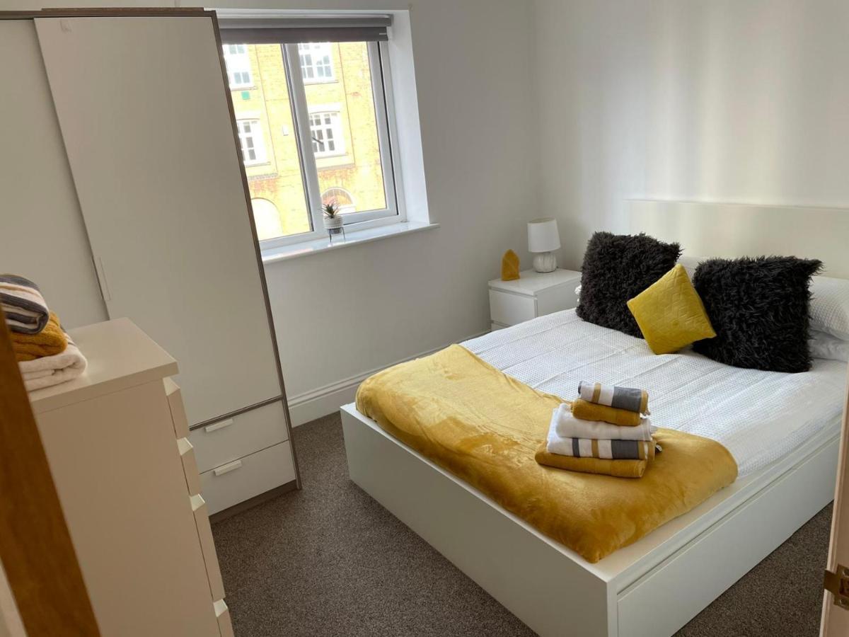 Central Hull Spacious Apartment H3 Kingston upon Hull ภายนอก รูปภาพ