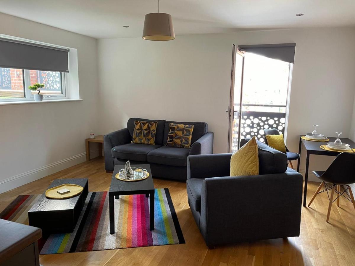 Central Hull Spacious Apartment H3 Kingston upon Hull ภายนอก รูปภาพ