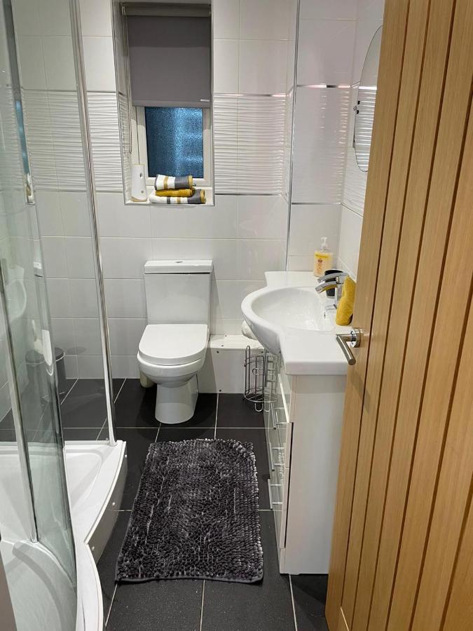 Central Hull Spacious Apartment H3 Kingston upon Hull ภายนอก รูปภาพ
